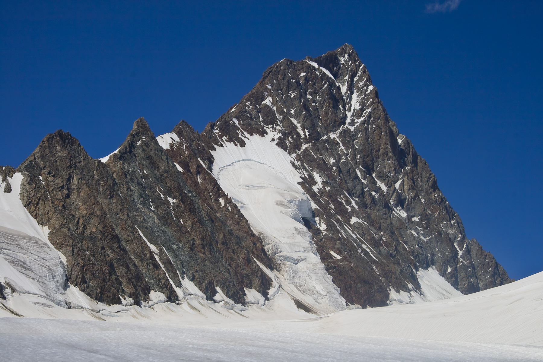 Pass Der Berner Alpen